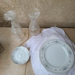 Porcelain Plates 