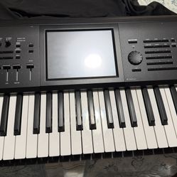 Korg kronos 3