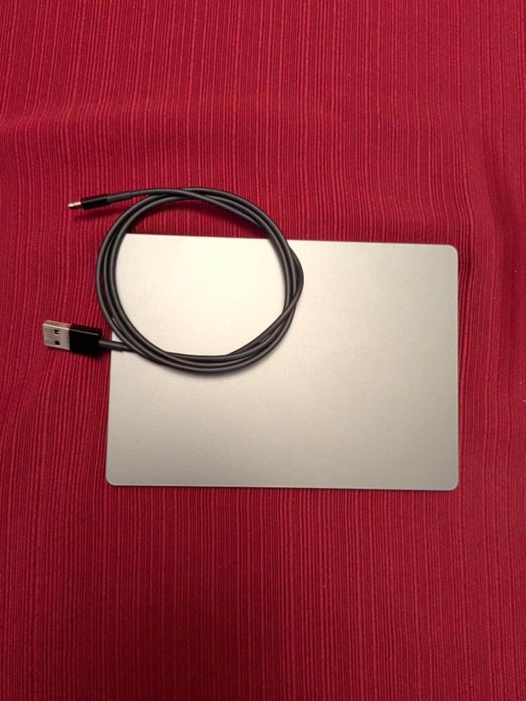 Apple Magic Trackpad 2