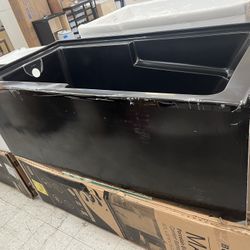 60” Right Hand Bathtub