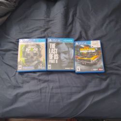 PlayStation 4 With Good Controller And 3 Games Along With It. READ DESCRIPTION