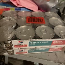 Hill’s Science Diet Perfect Weight Adult Cat Food
