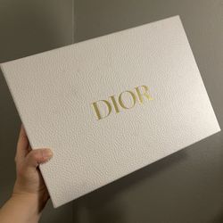 Dior Box