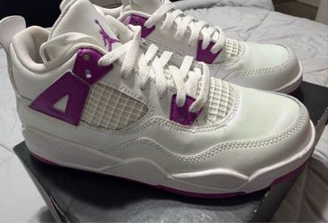 Girl Jordans 2.5y