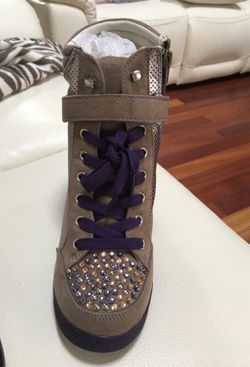 Princess Vera wang hi top sneakers size 10 brand new never worn