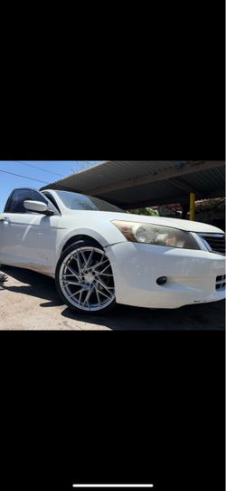 Honda rims and tires