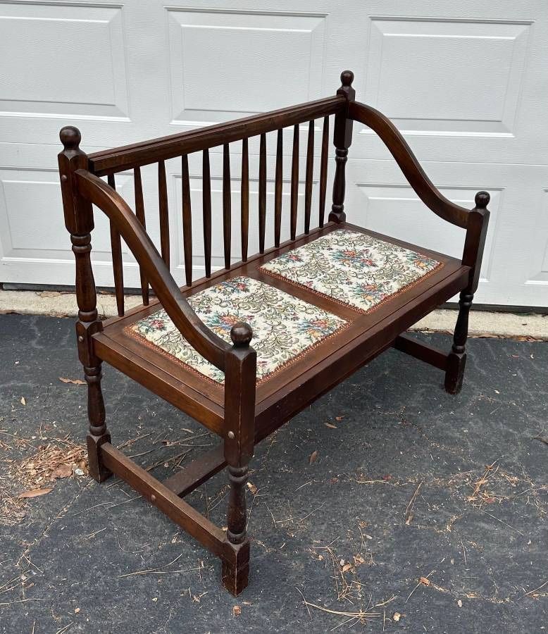 Vintage Antique Slat Back Mahogany Wood Settee Loveseat Sofa Cushioned Bench
