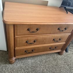Chest With 3 Drawers 