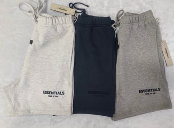 Fear of God Essentials Sweat Shorts DM SIZE/COLOR