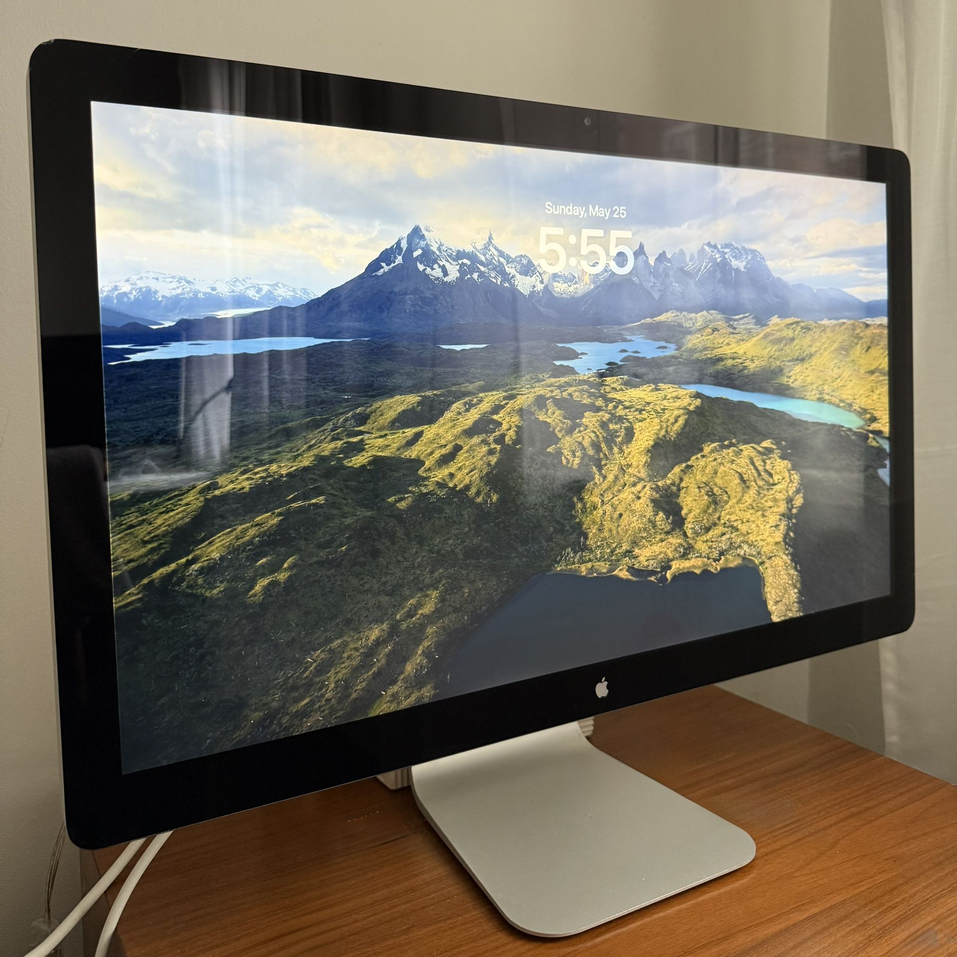 27” Apple Thunderbolt Display