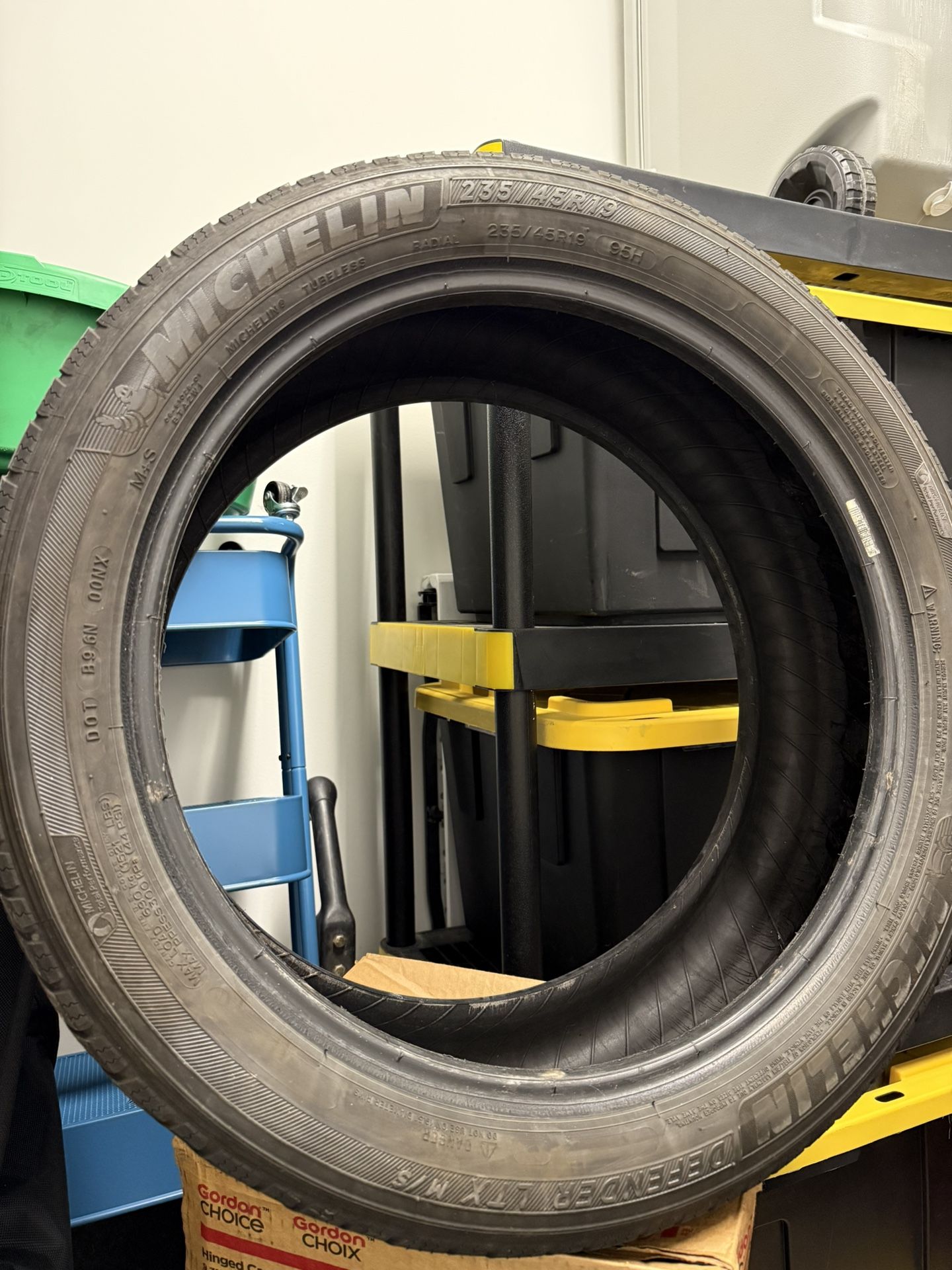 Michelin Tires Set/Set de Llantas Michelin