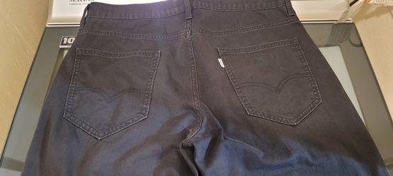 Levis