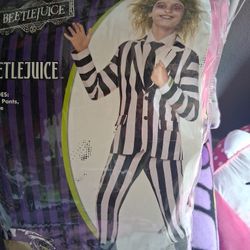 Bettle Juice Costume