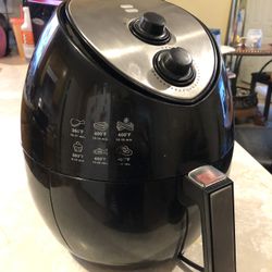 AIR FRYER WORKS GOOD