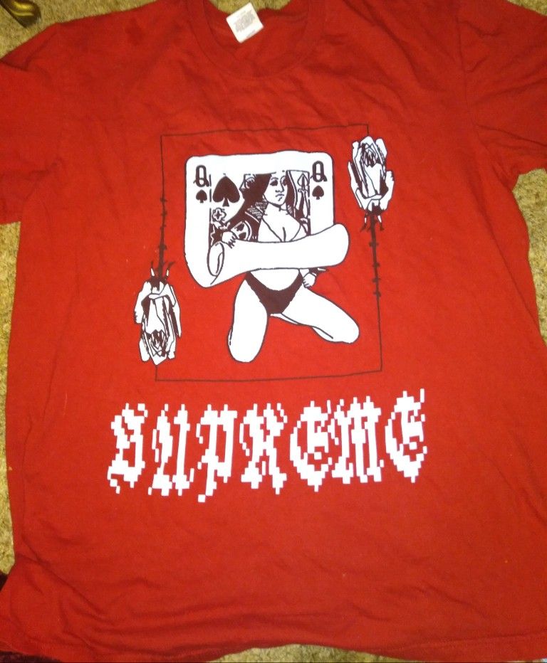 100% Authentic Supreme Shirt Size Medium