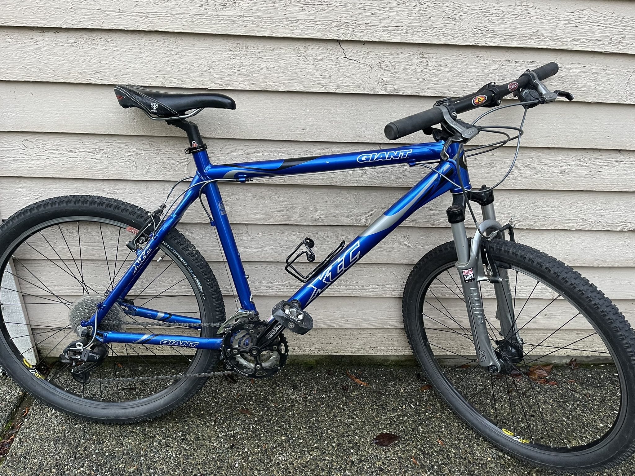 Giant XTC Mountain Bike