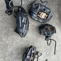 2009-2020 Nissan 370z Akebono Brake 