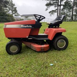 Early 90s Simplicity Lawn Tractor 