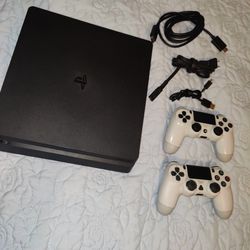 PS4 Slim