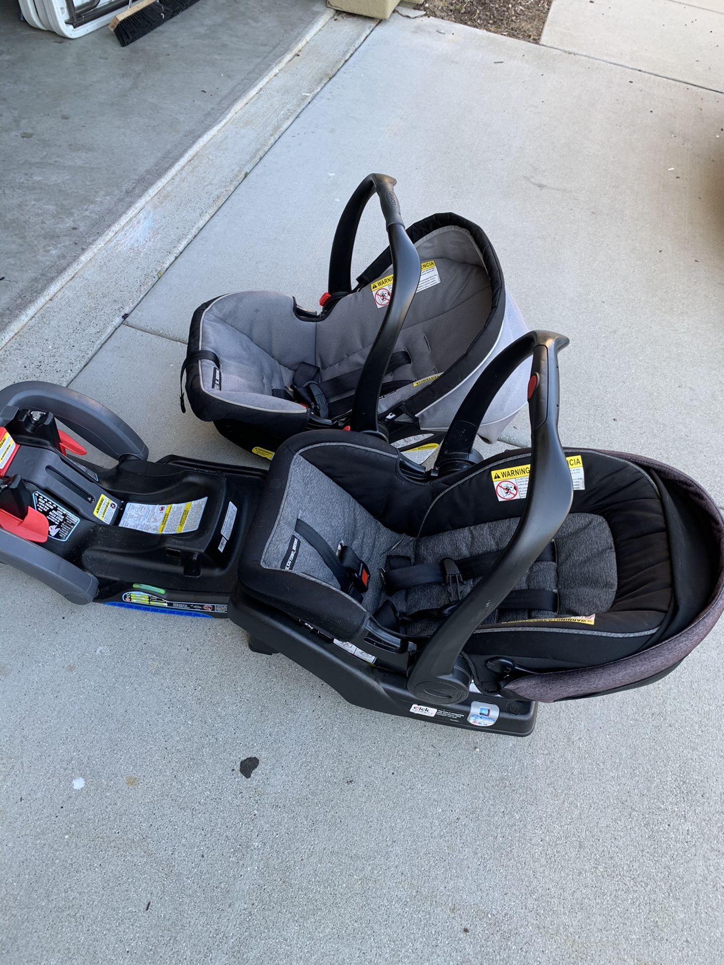 Car seats (GRACO)