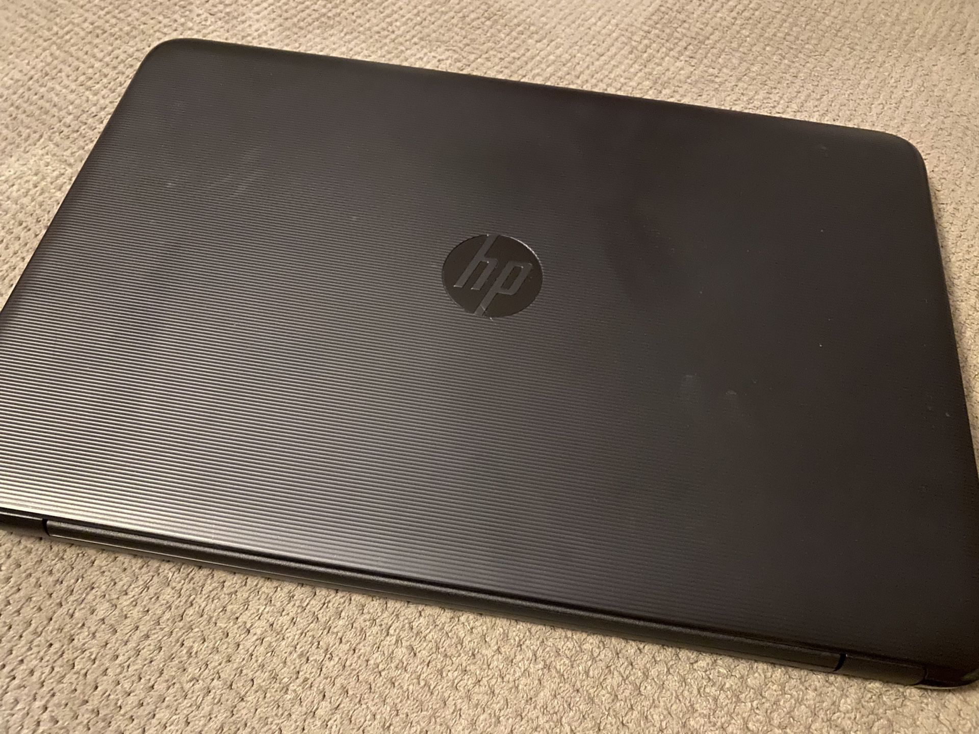 HP laptop / all sales shipped through the app, for both of our protection.