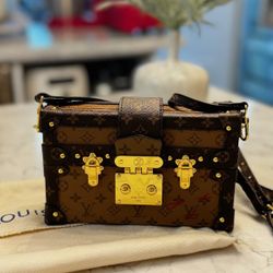 Super Cute Mini Box Style Bag
