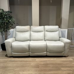 Like-New Power Reclining Leather Sofa Free Delivery 🚚 