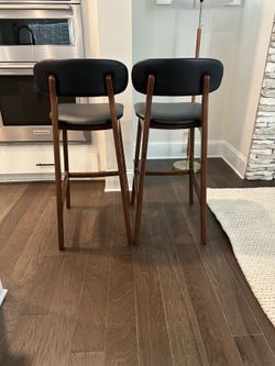 Leather Bar Stools - Great Condition
