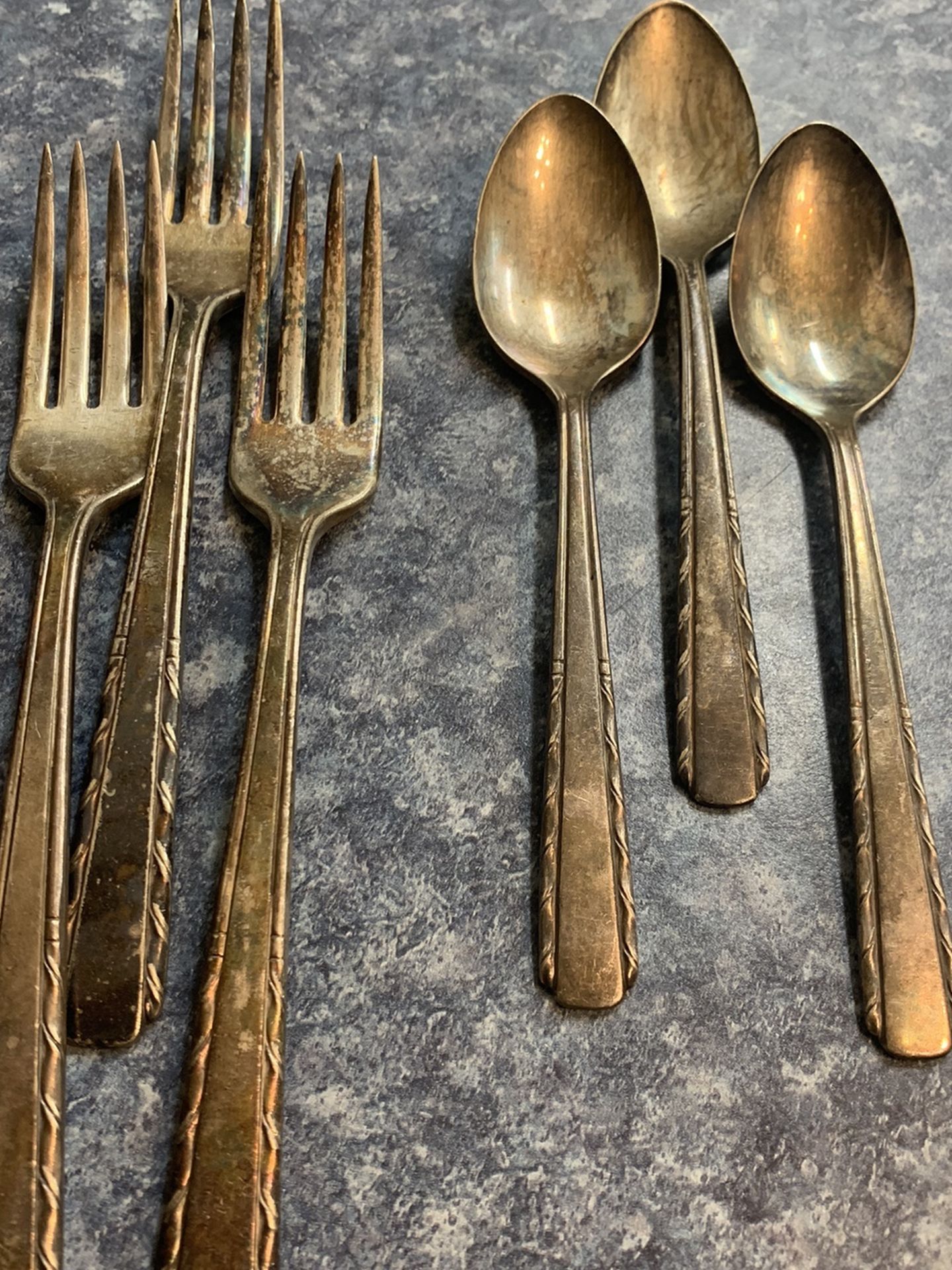 Oneida Hotel Plate 6 Pieces