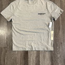 Fear of God ESSENTIALS Men’s T-Shirt Heather Gray Logo Tee Short Sleeve Size M