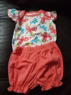 Baby Clothing size 3/6 months
