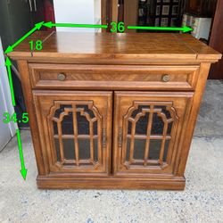 Server / Buffet