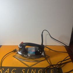 Black & Decker The Classic Steam and Dry Iron Aluminum Soleplate TESTED
