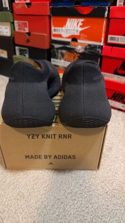 Yeezy Knit Runner