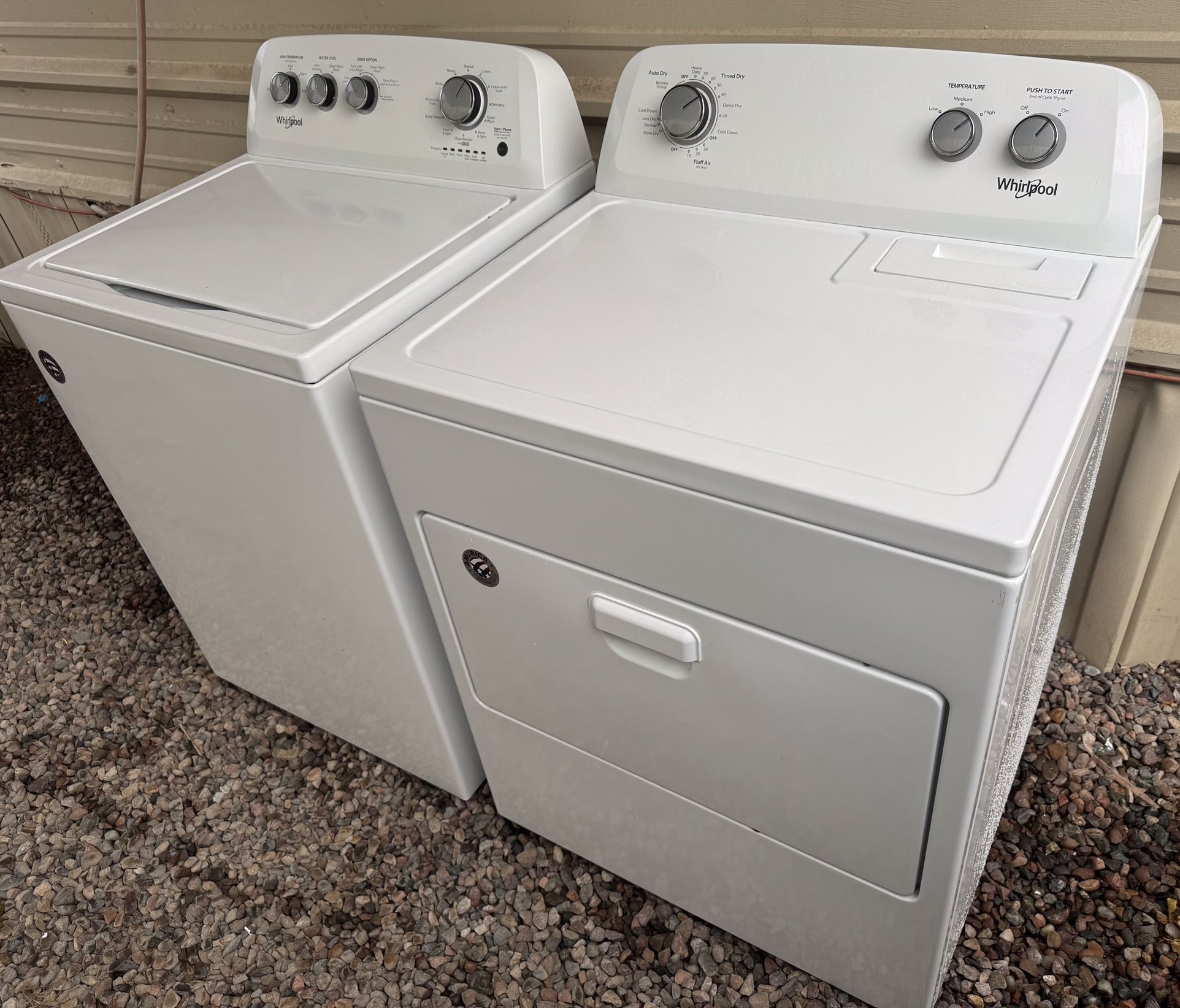 WASHER AND DRYER SET WHIRLPOOL LAUNDRY 