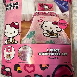 Hello Kitty Comforter Set