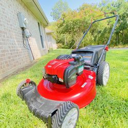 Troy Bilt 21” Push Lawn Mower With Bag 