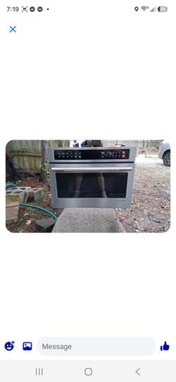 1.8 Cubic ft. Frigidaire Convection oven