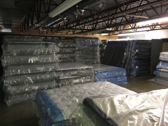 Liquidation Alert: High-End Mattresses Need to Go ASAP!
