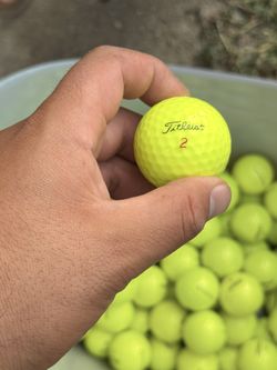 Titleist PROV1/PROV1X Mixed 24 Total Balls All Yellow