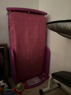 Toddler bed