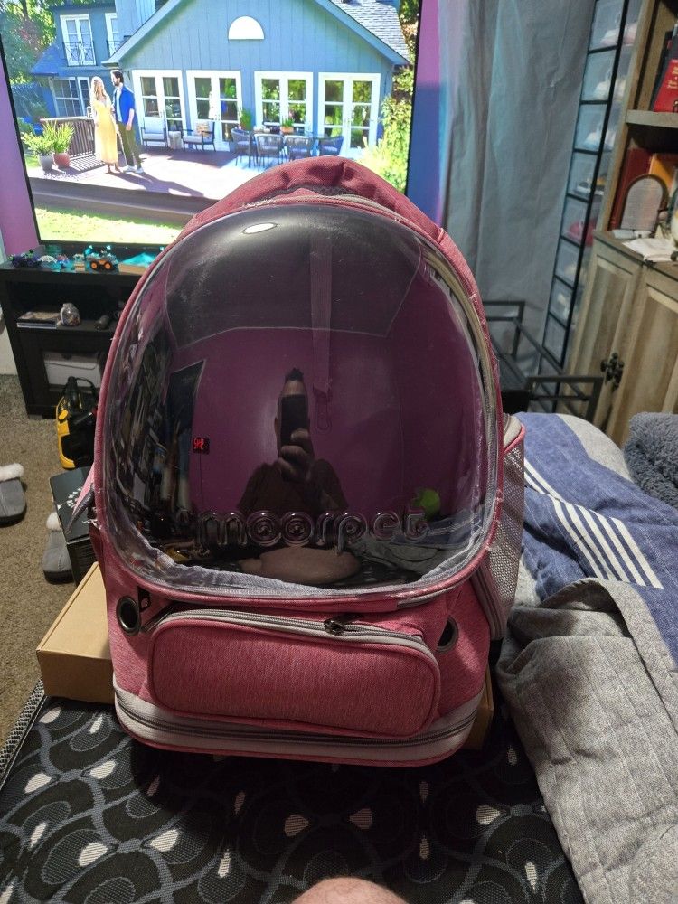 Cat Carrying Backpack (Brand New)