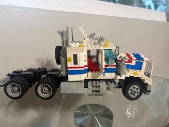 Vintage 1986 LEGO Model Team 5580 Highway Rig – Classic Semi Truck