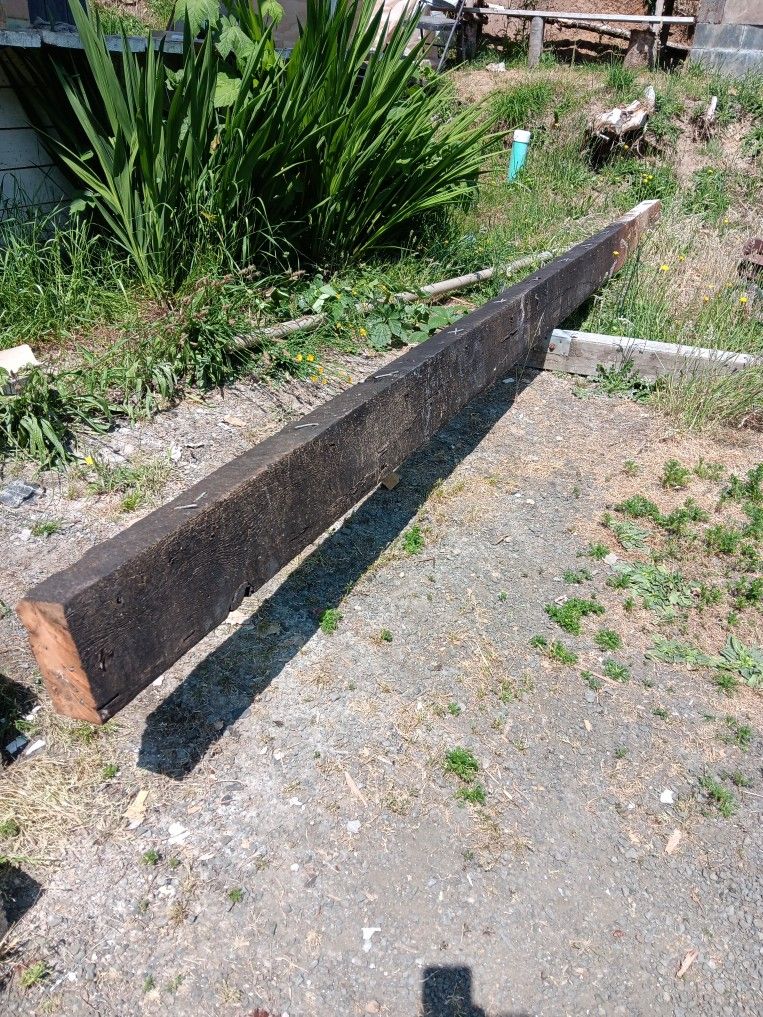 Wood Post