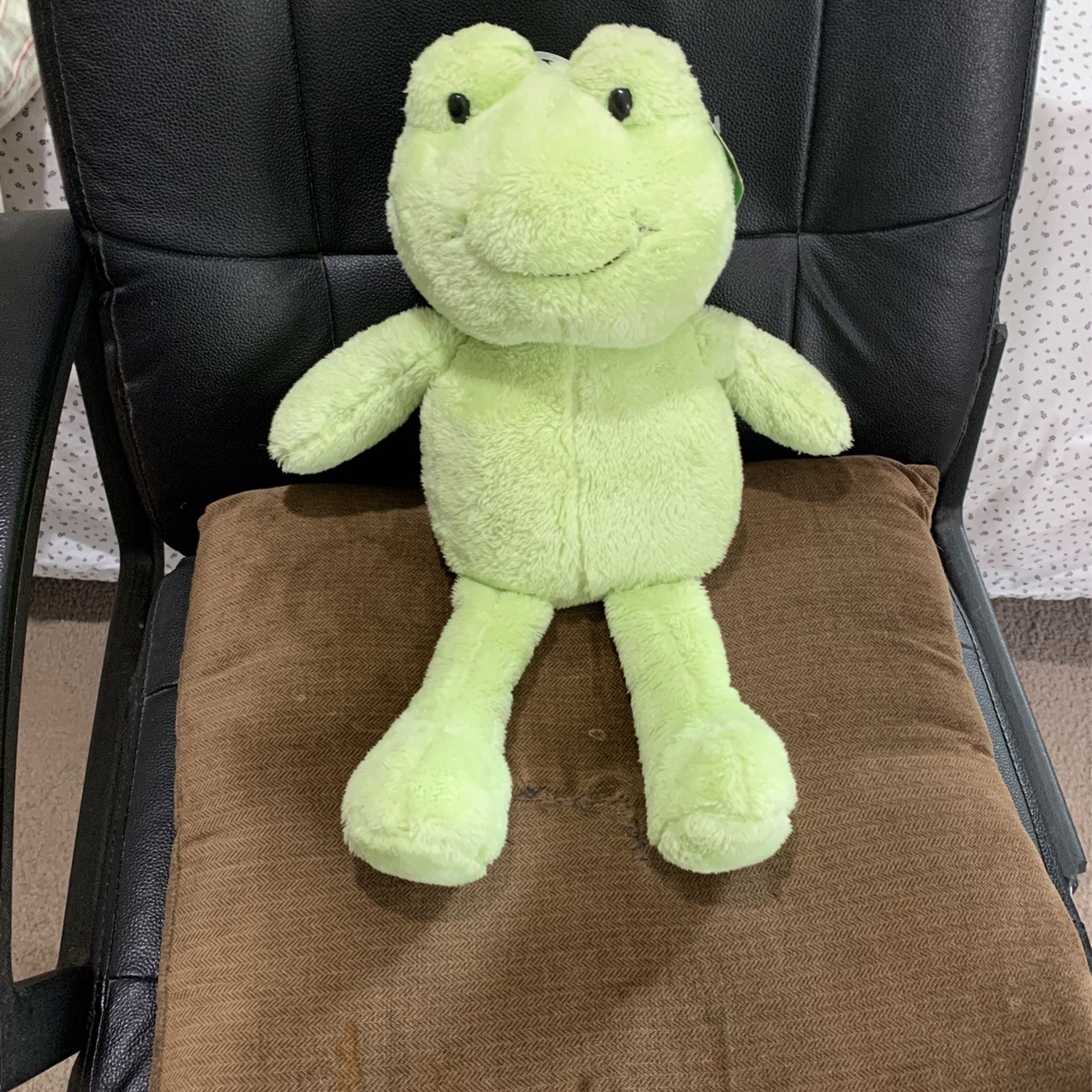 PLUSH FROG