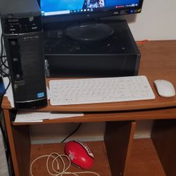Lenovo Desktop Setup Intel i5 3330, 6GB RAM, 256GB SSD (Monitor and Wirelsess Keyvoard & Mouse)