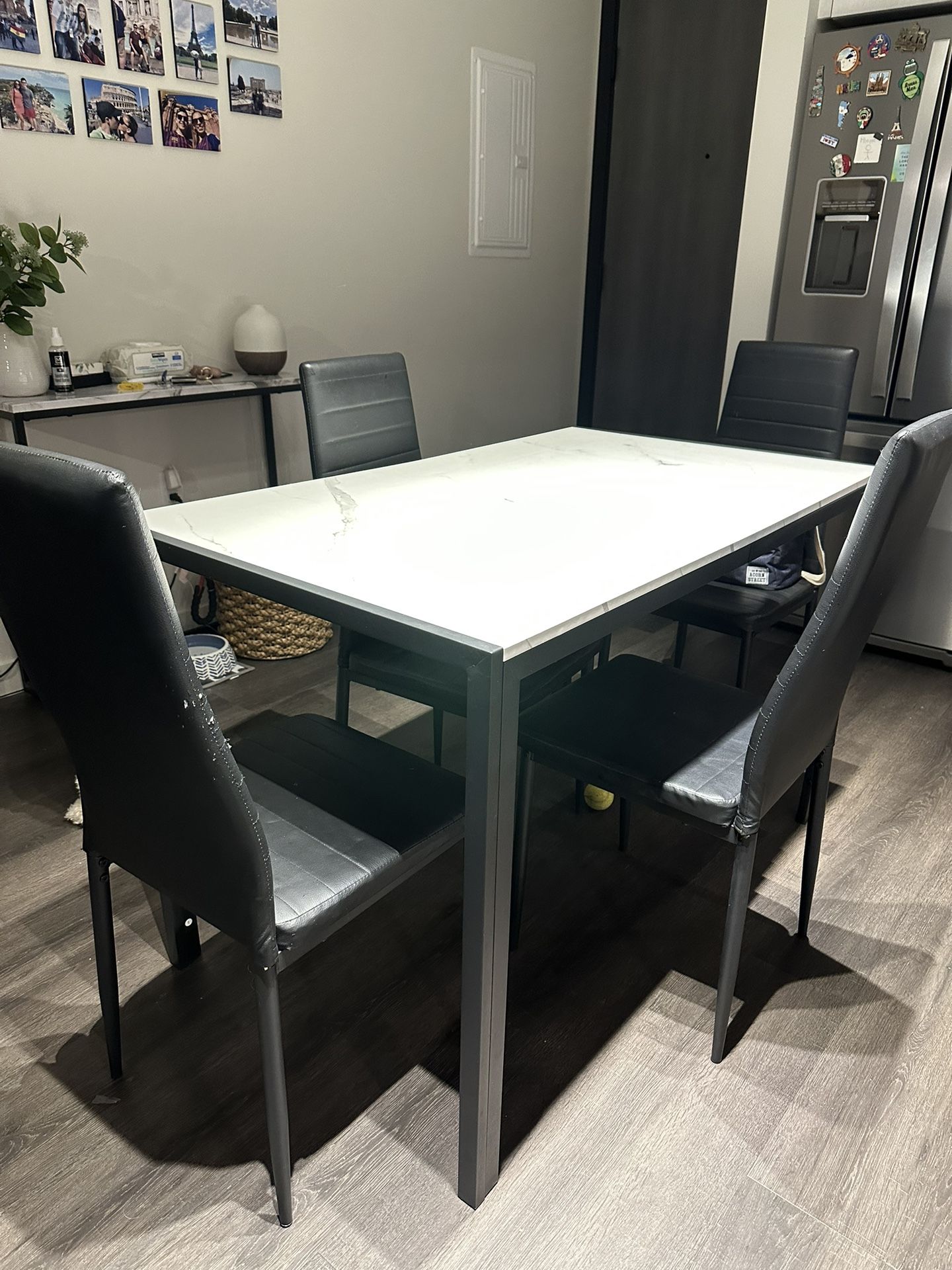 Dining Table Set