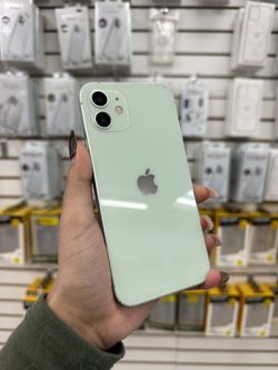 iPhone 12 64GB UNLOCKED✔️