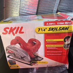 Skil 7 1/4 Skilsaw 13 Amp With Case