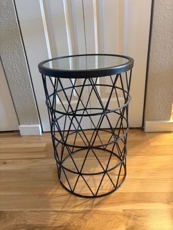 Modern round side table